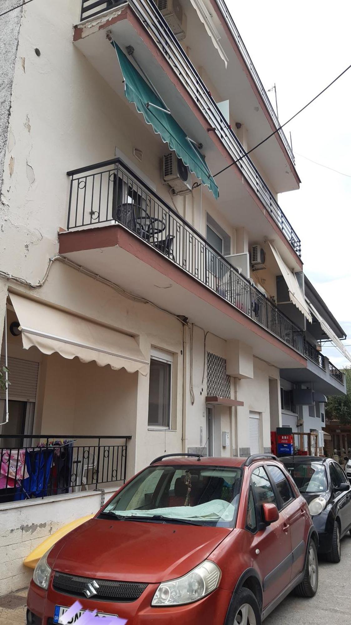 Kosta's Apartments. 公寓