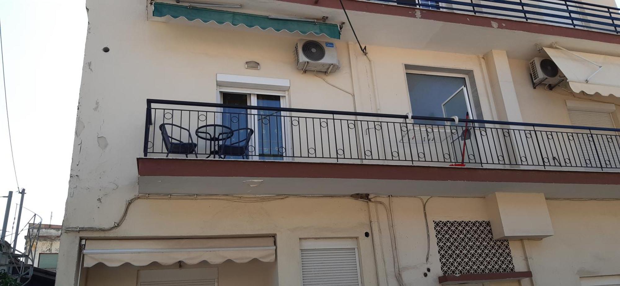 公寓 Kosta's Apartments. *